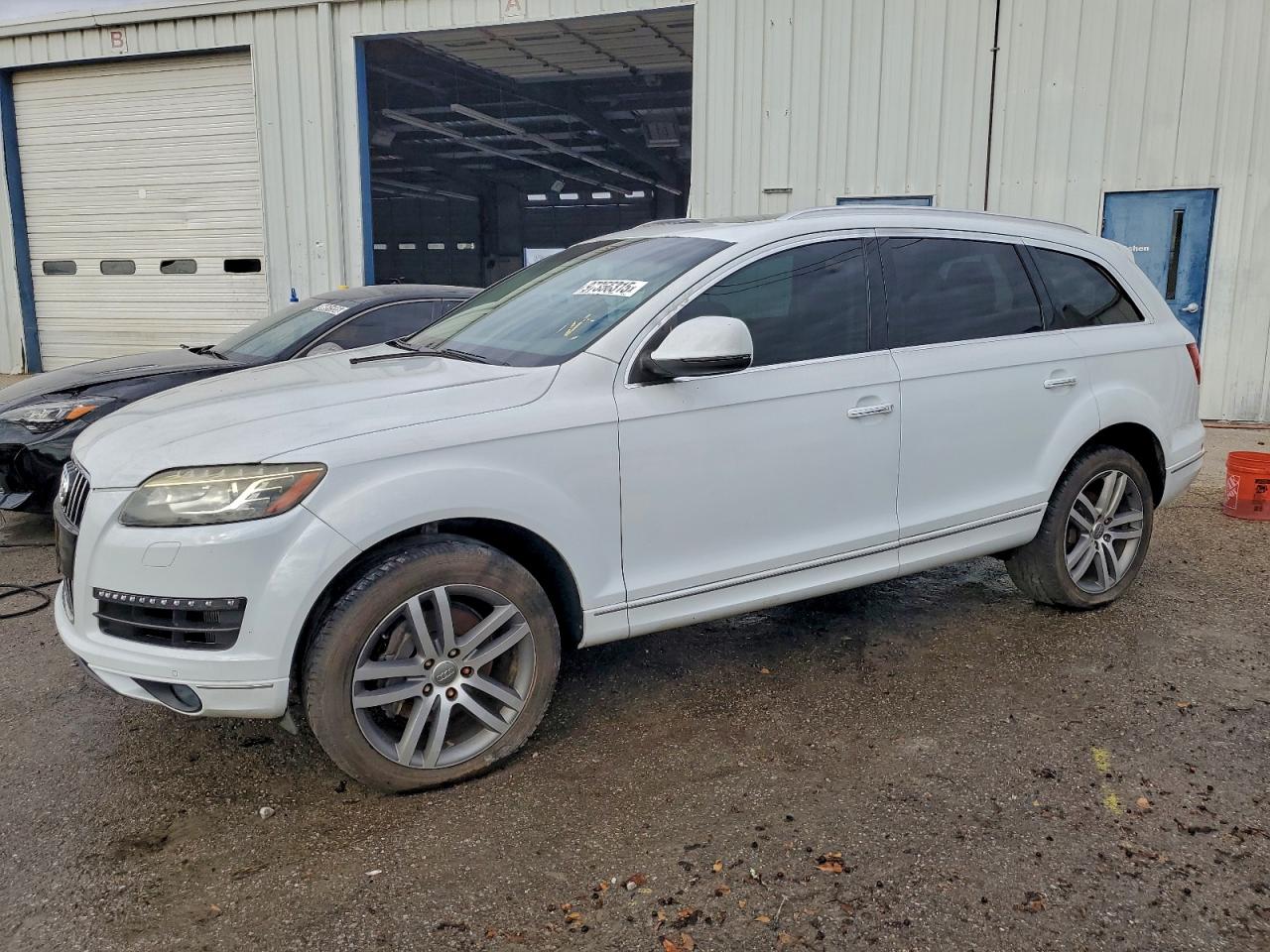 2013 AUDI Q7