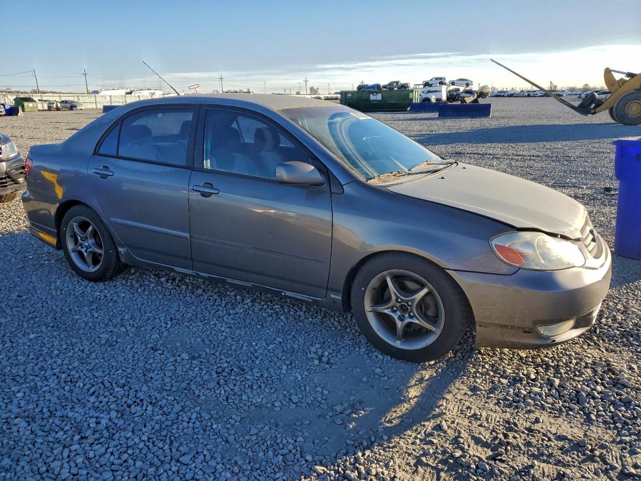 2004 TOYOTA COROLLA CE photo 4