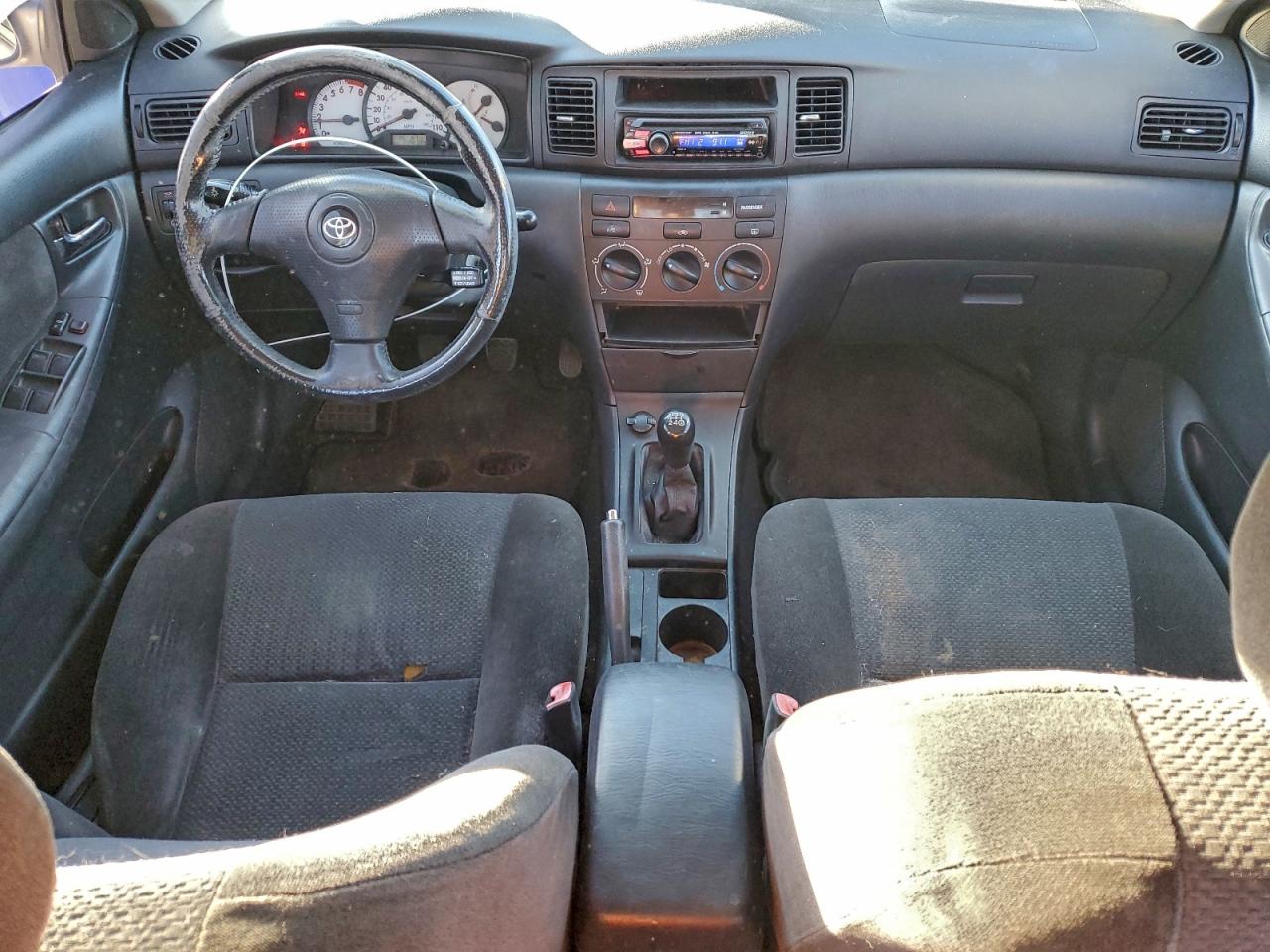 2004 TOYOTA COROLLA CE photo 8
