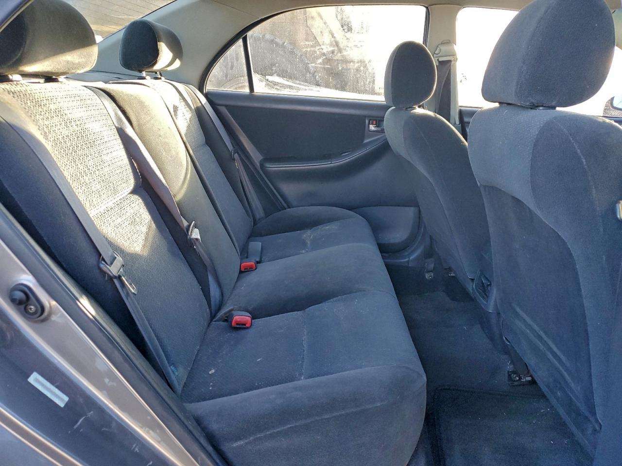 2004 TOYOTA COROLLA CE photo 10