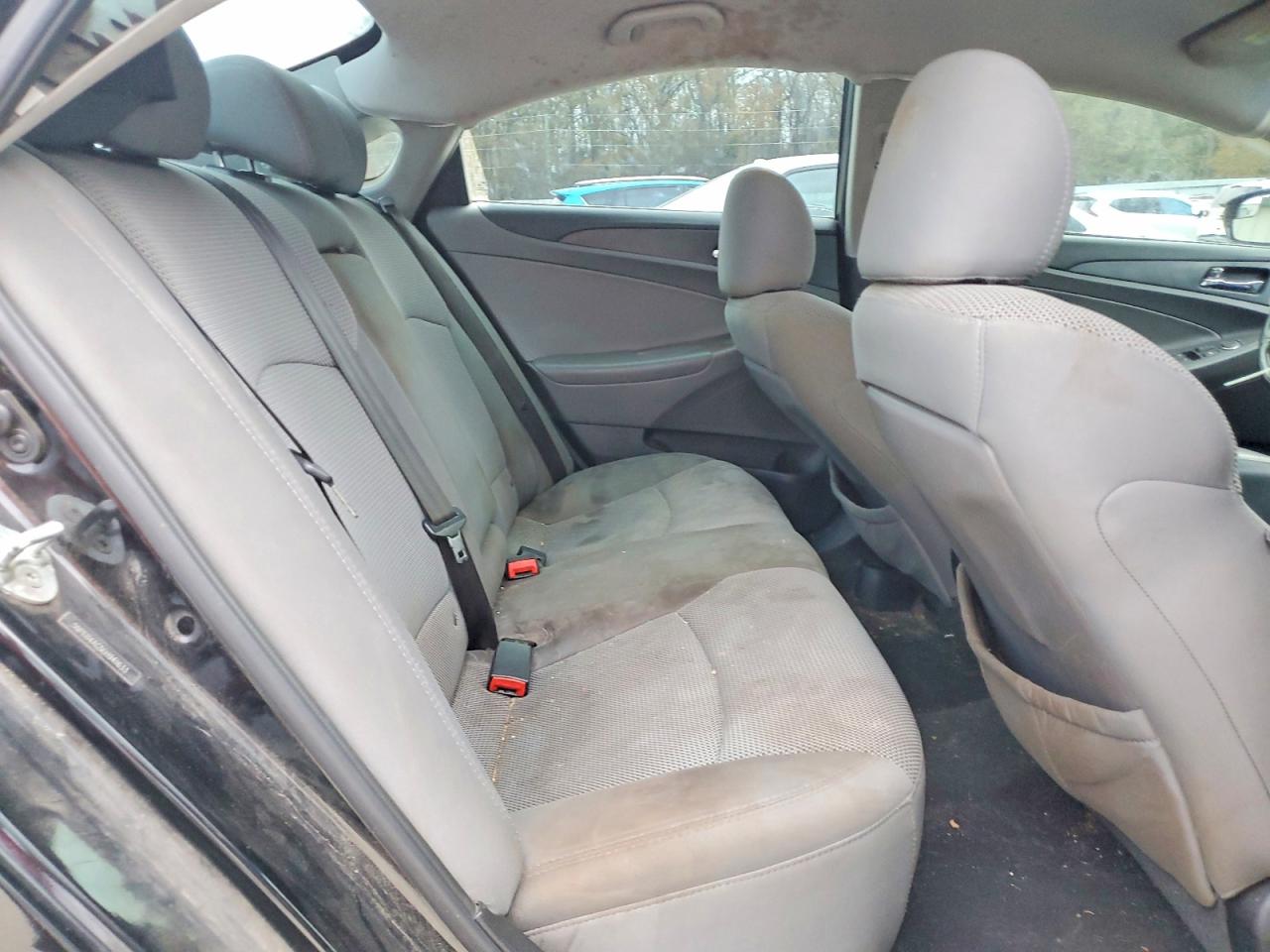 2014 HYUNDAI SONATA GLS photo 19