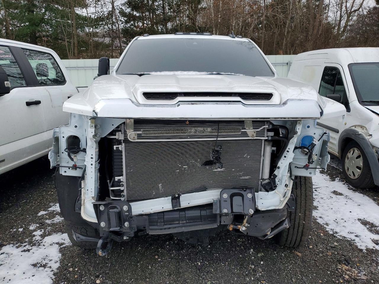 2025 GMC SIERRA K2500 SLE photo 5