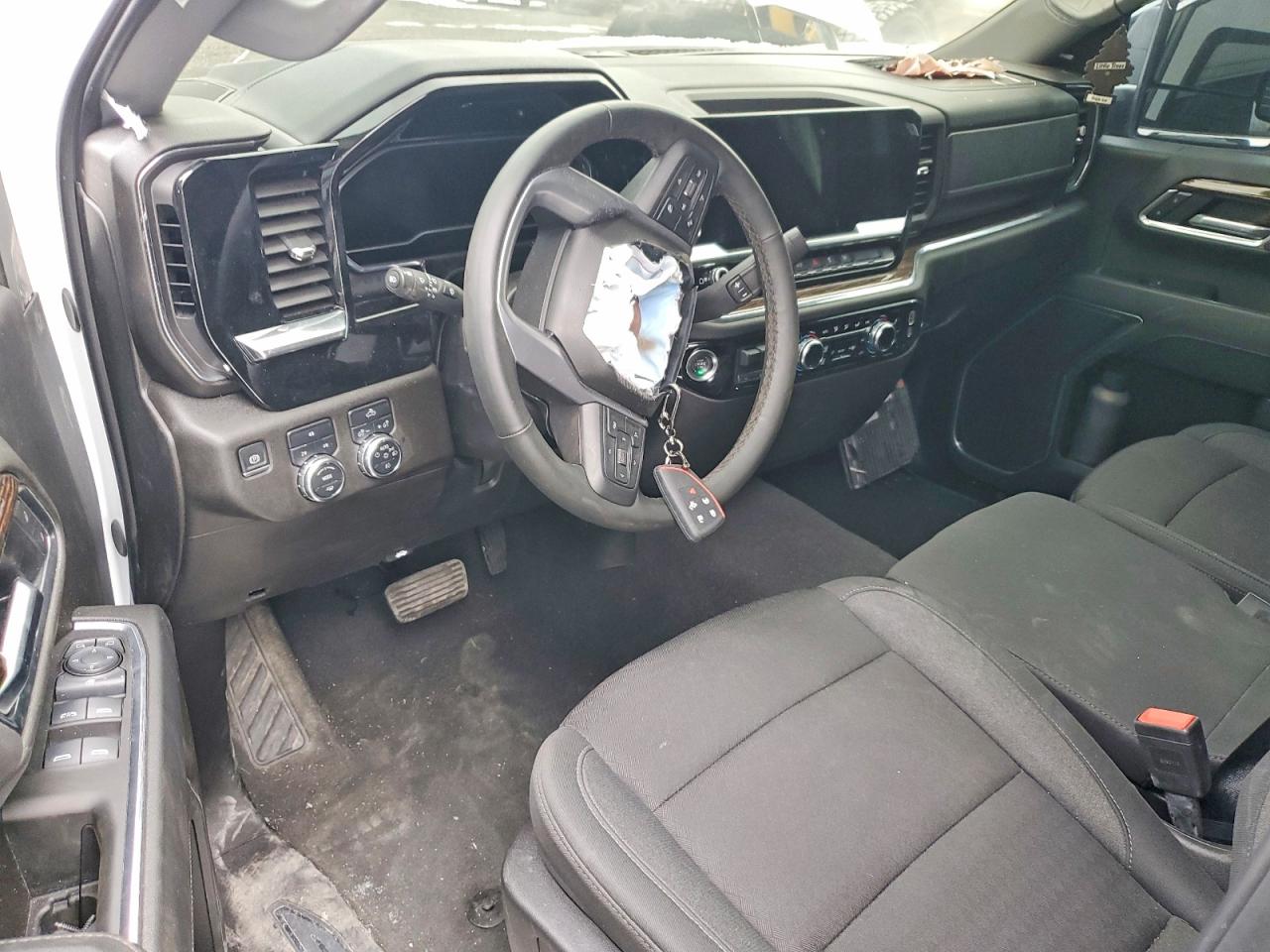 2025 GMC SIERRA K2500 SLE photo 8