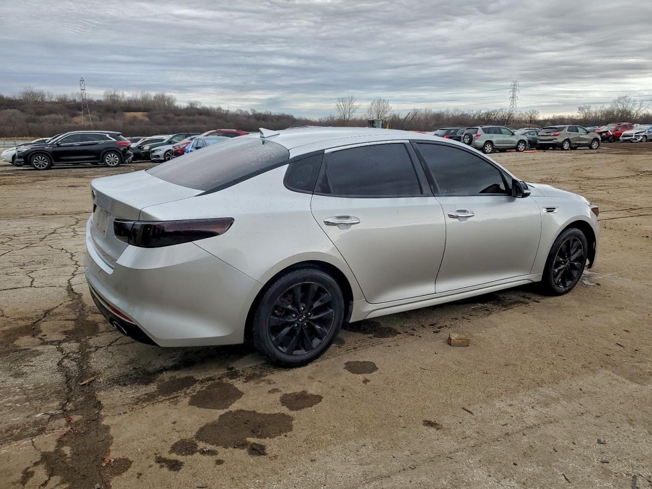 2016 KIA OPTIMA LX photo 3