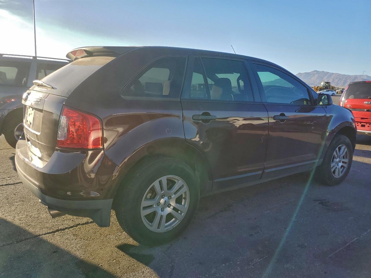 2011 FORD EDGE SE photo 3