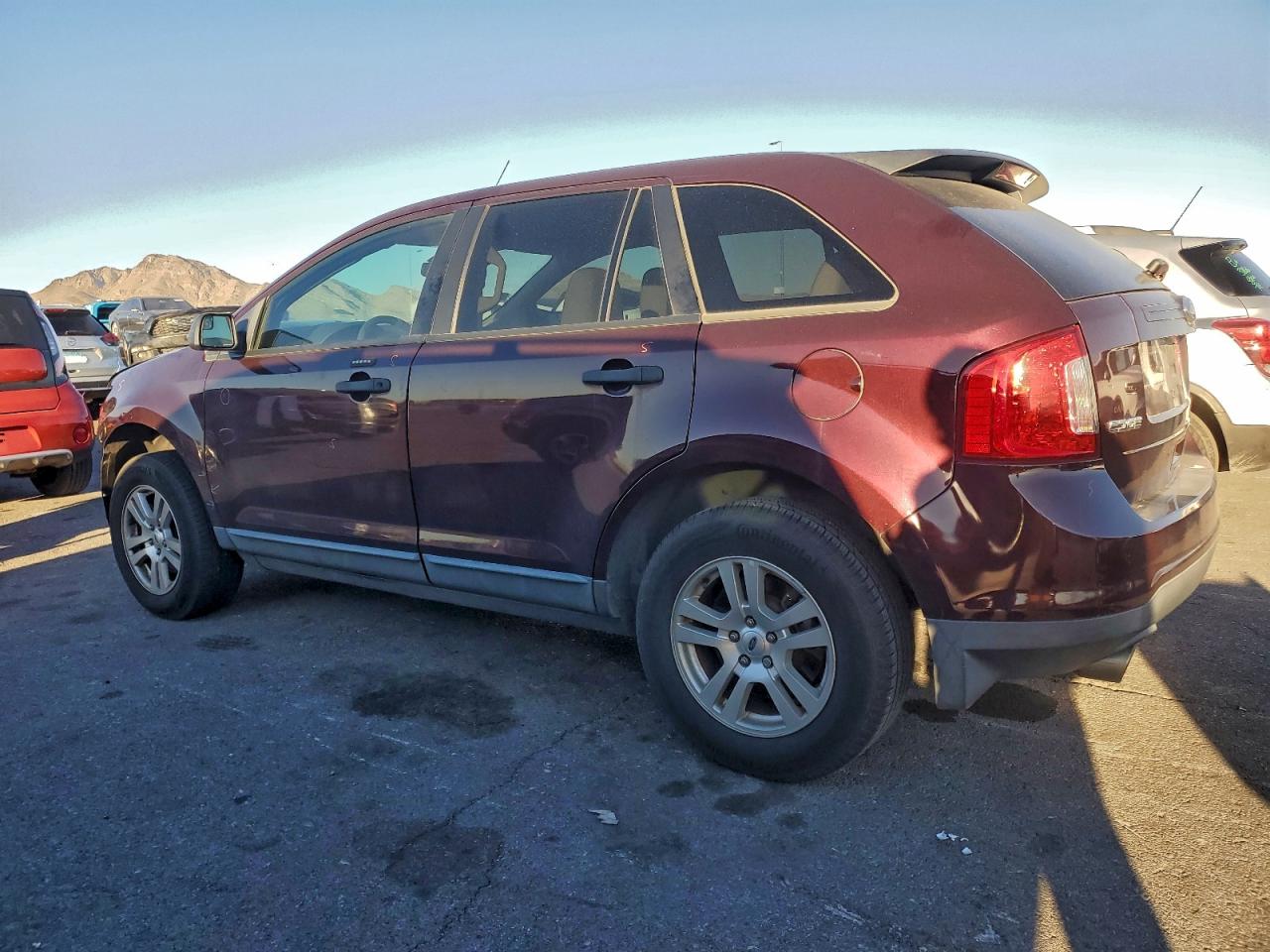 2011 FORD EDGE SE photo 2