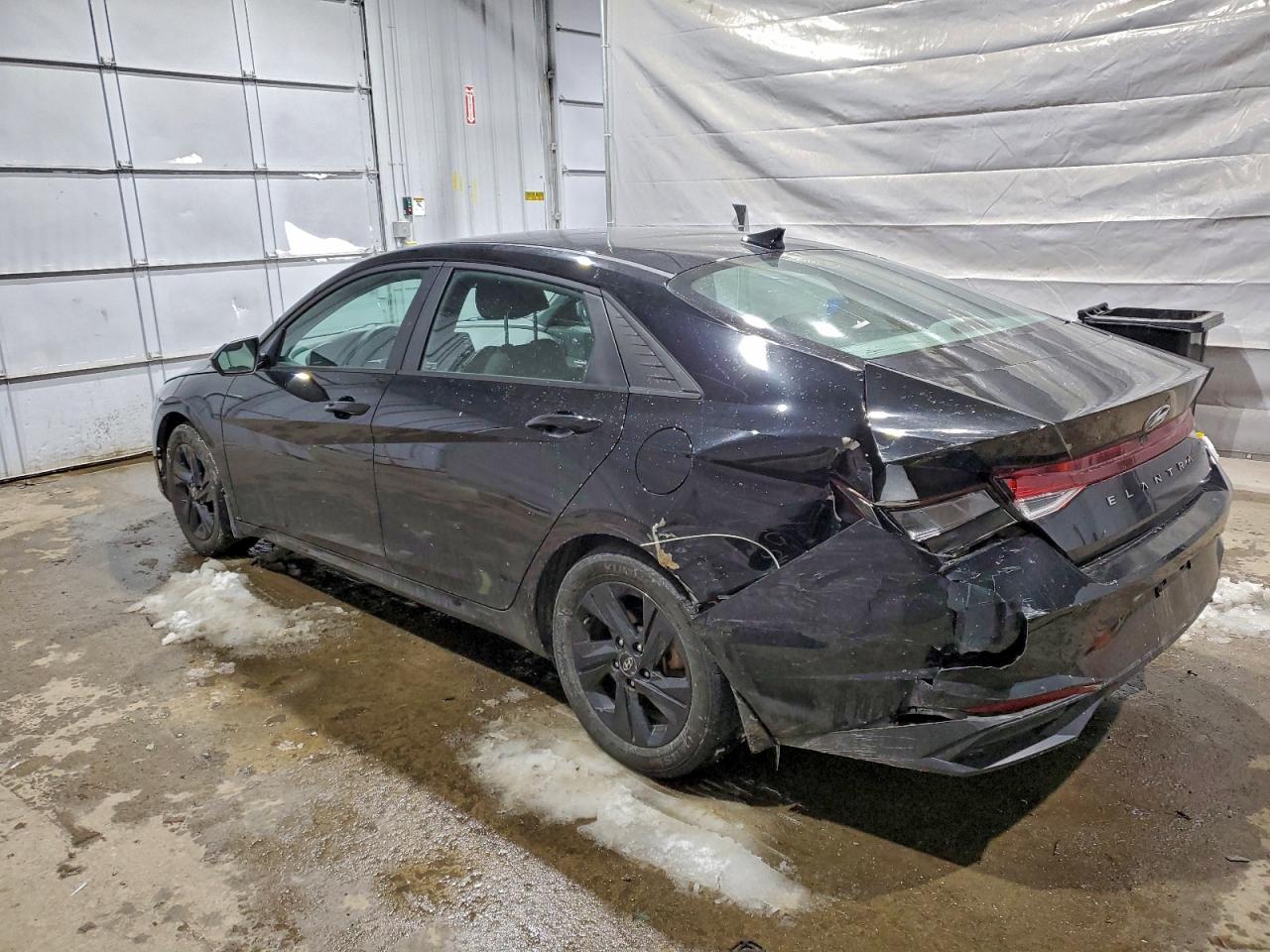 2022 HYUNDAI ELANTRA SEL photo 2