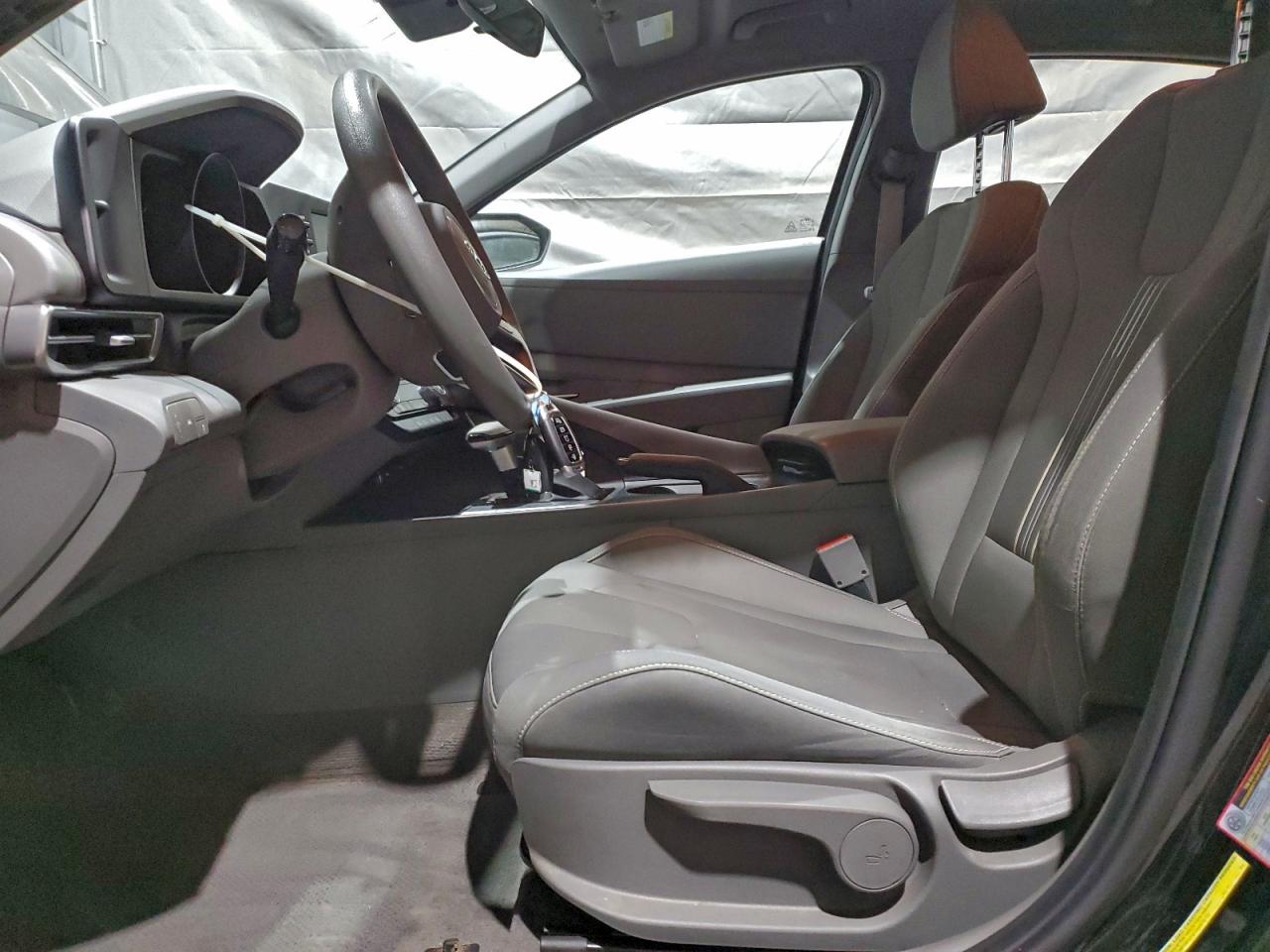 2022 HYUNDAI ELANTRA SEL photo 7