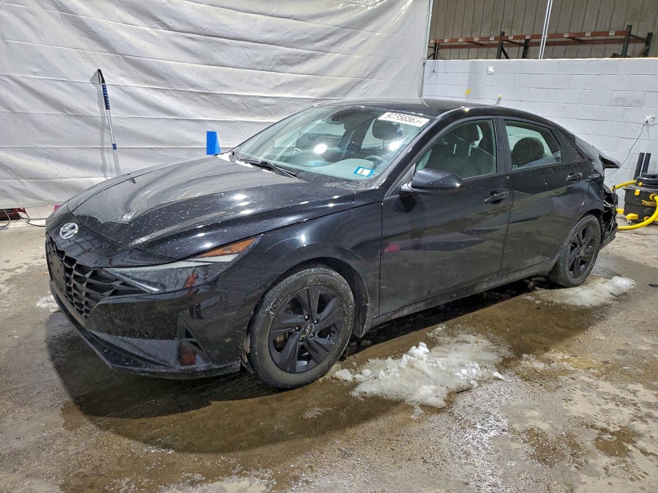 2022 HYUNDAI ELANTRA