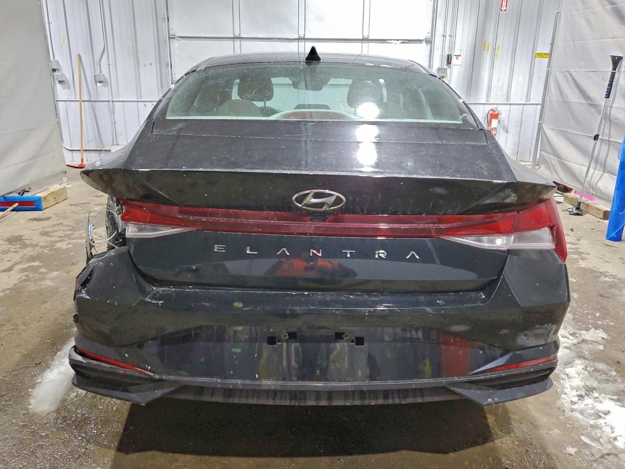 2022 HYUNDAI ELANTRA SEL photo 6