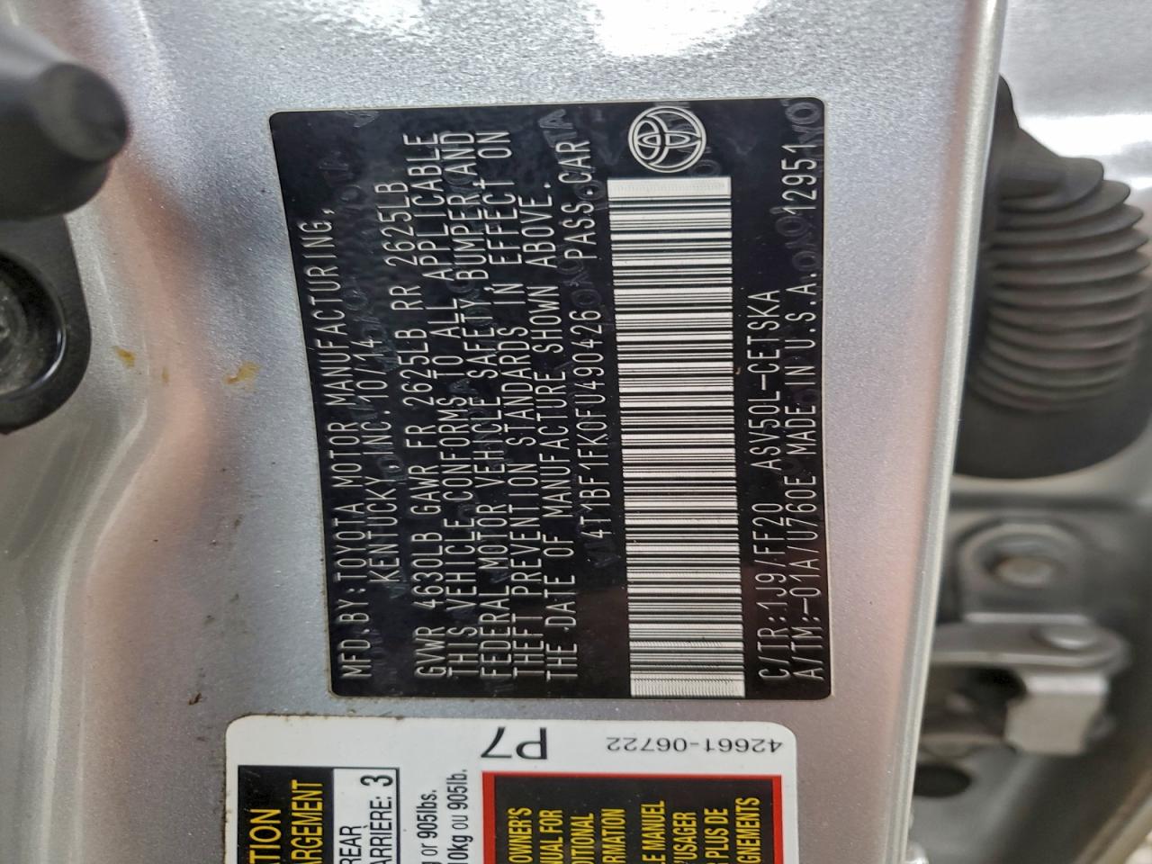 2015 TOYOTA CAMRY LE photo 34