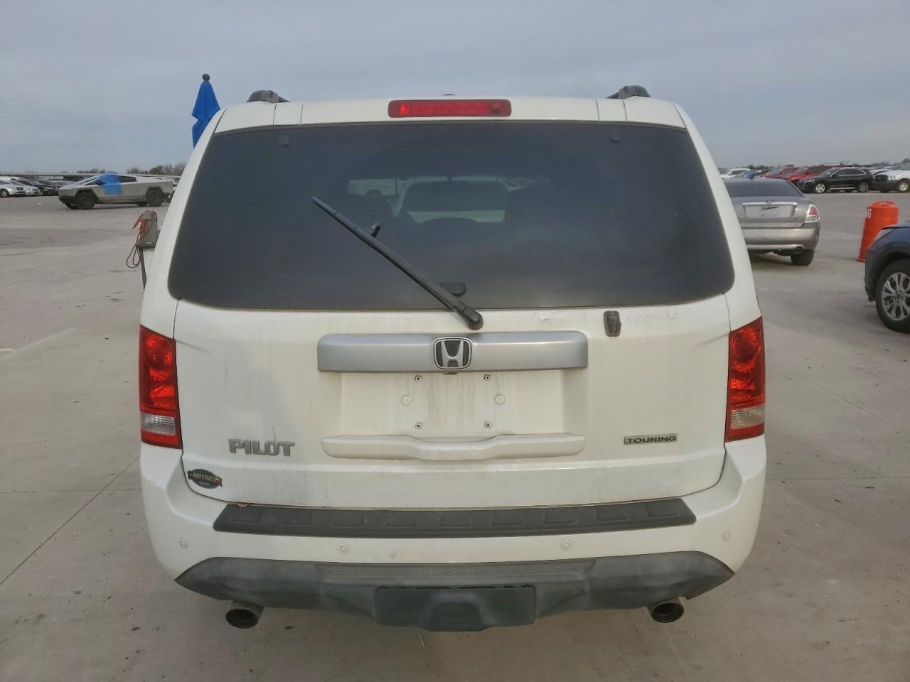 2013 HONDA PILOT TOURING photo 11