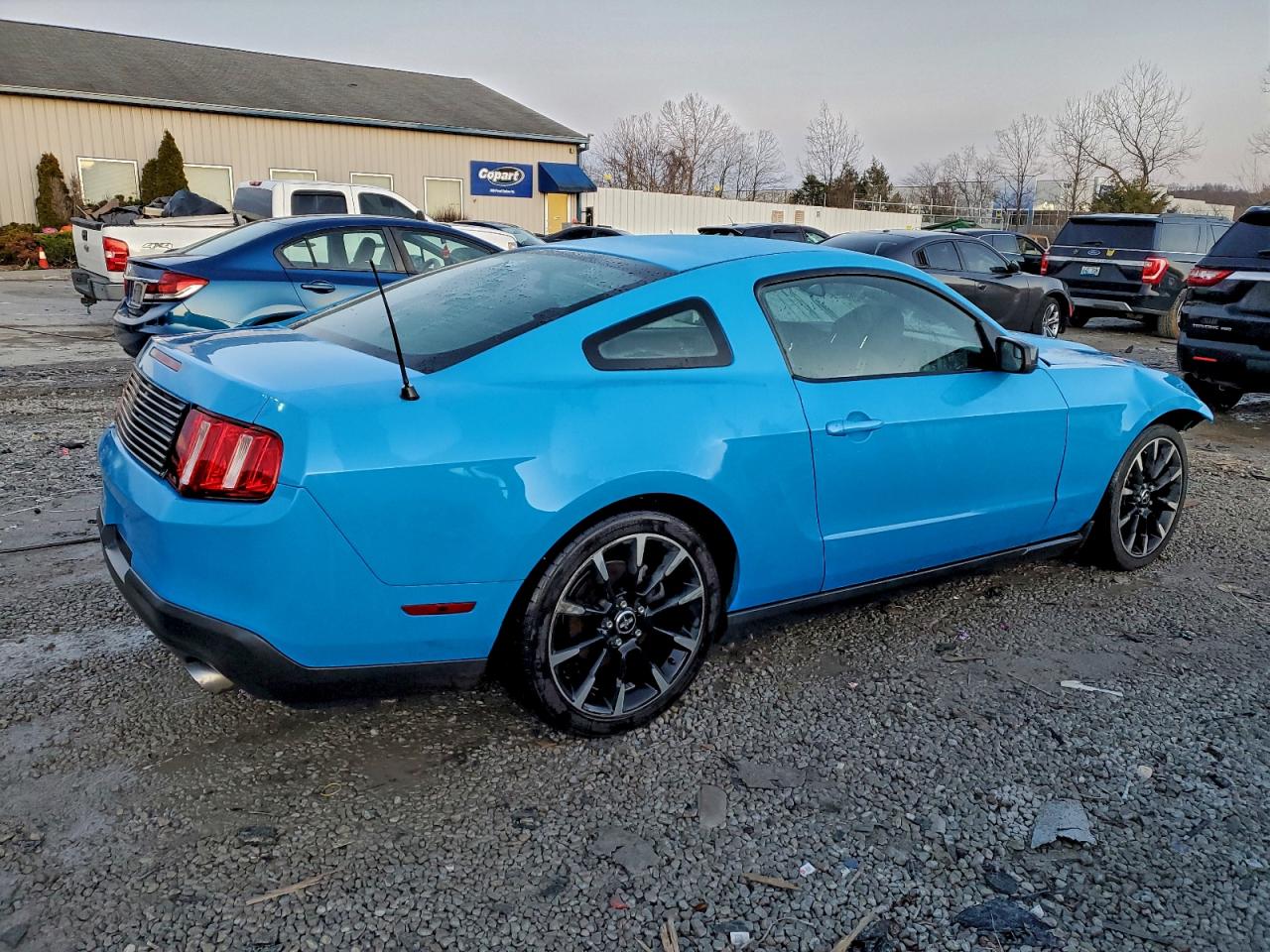 2012 FORD MUSTANG photo 3