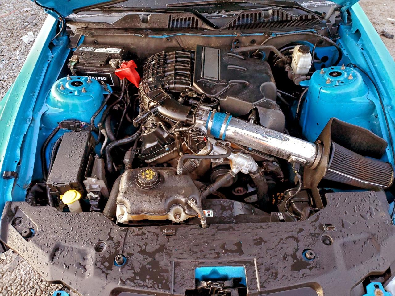 2012 FORD MUSTANG photo 11