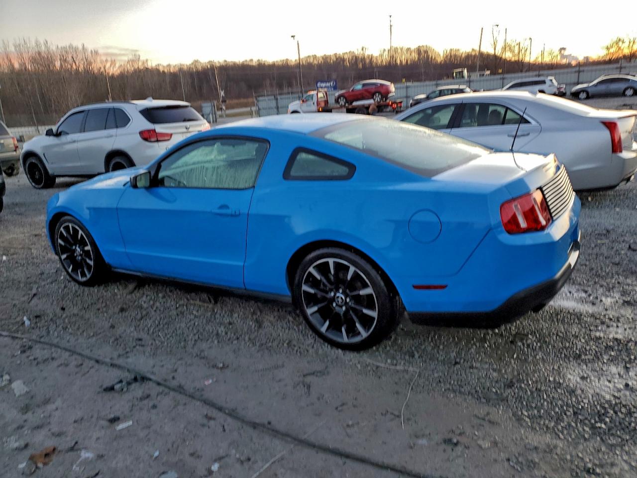 2012 FORD MUSTANG photo 2