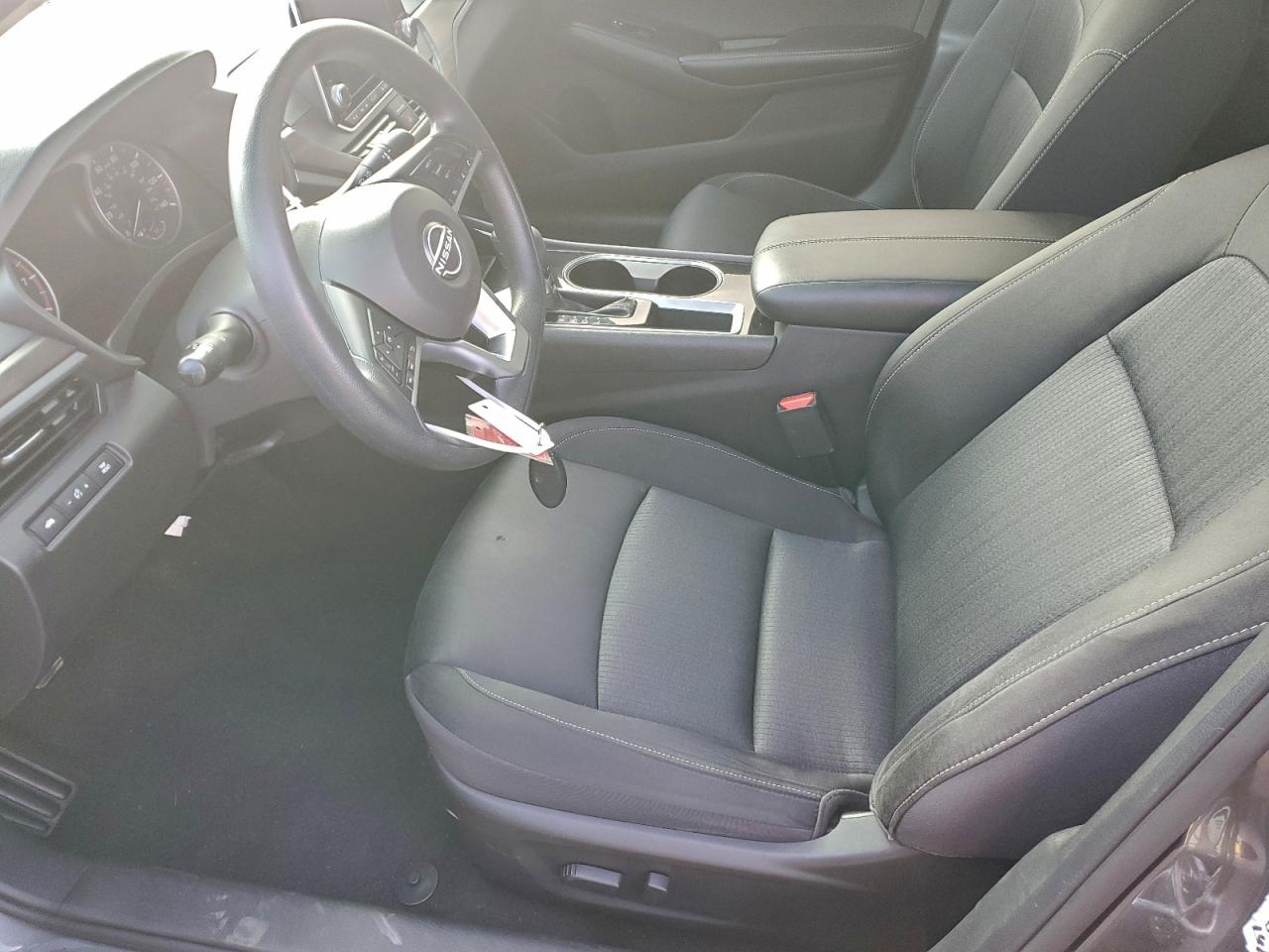 2024 NISSAN ALTIMA SV photo 13