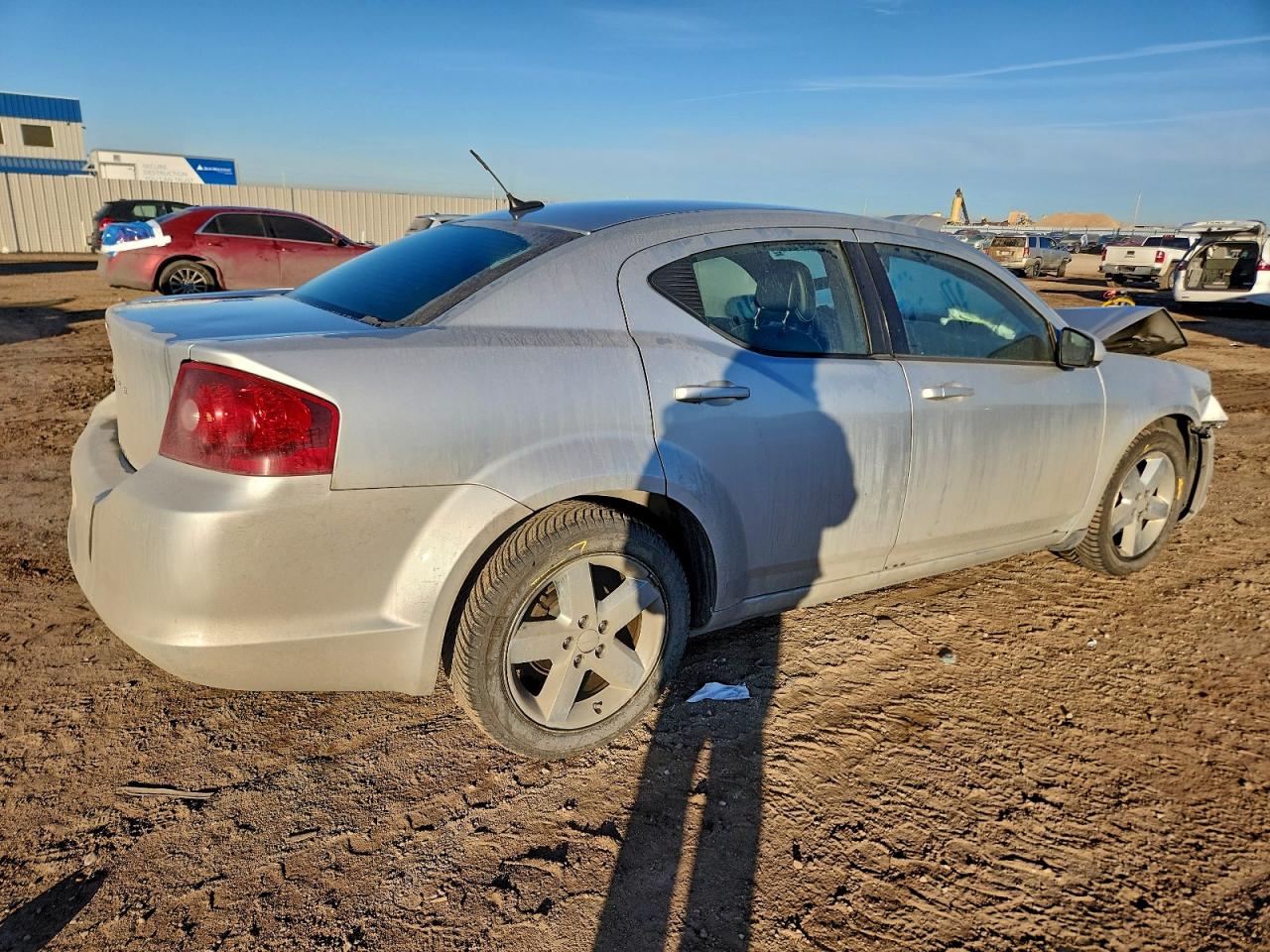 2011 DODGE AVENGER LUX photo 5