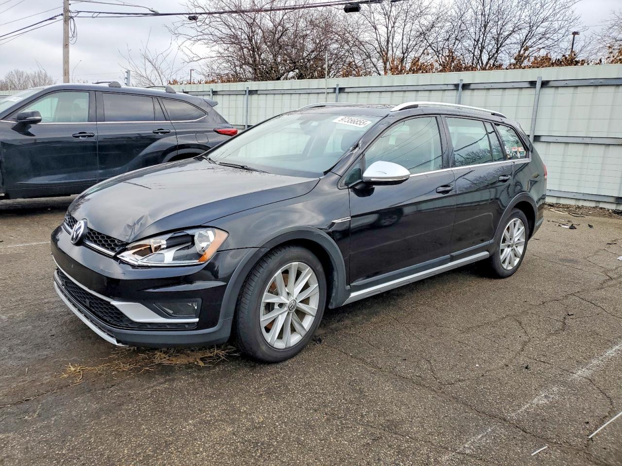 2017 VOLKSWAGEN GOLF ALLTRACK