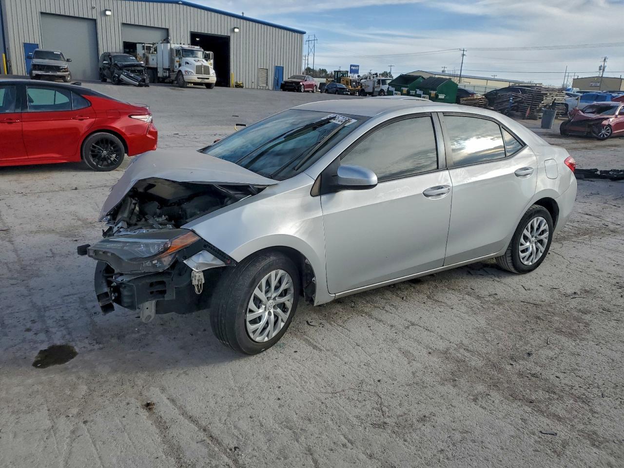 2019 TOYOTA COROLLA
