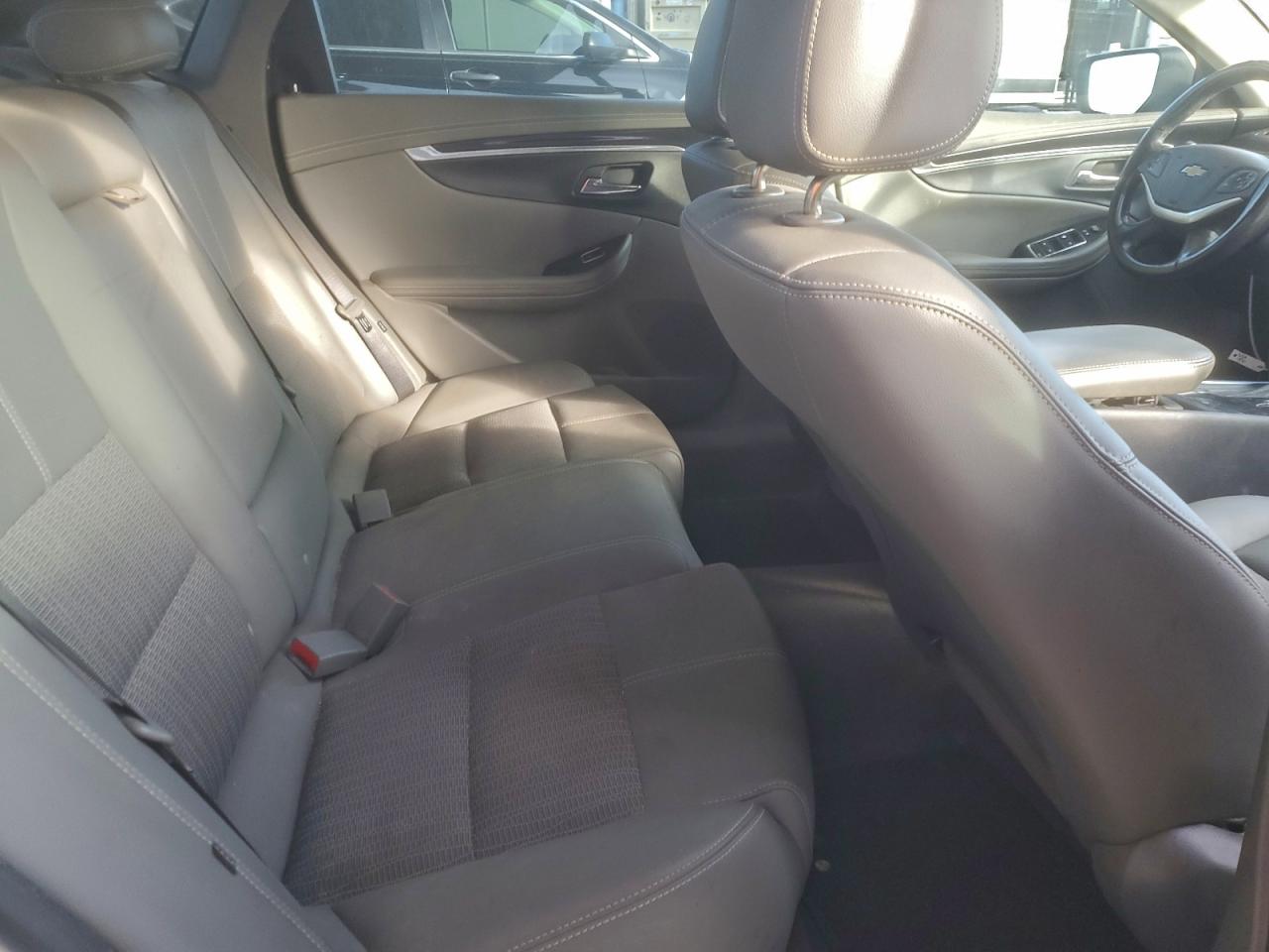 2018 CHEVROLET IMPALA LT photo 10
