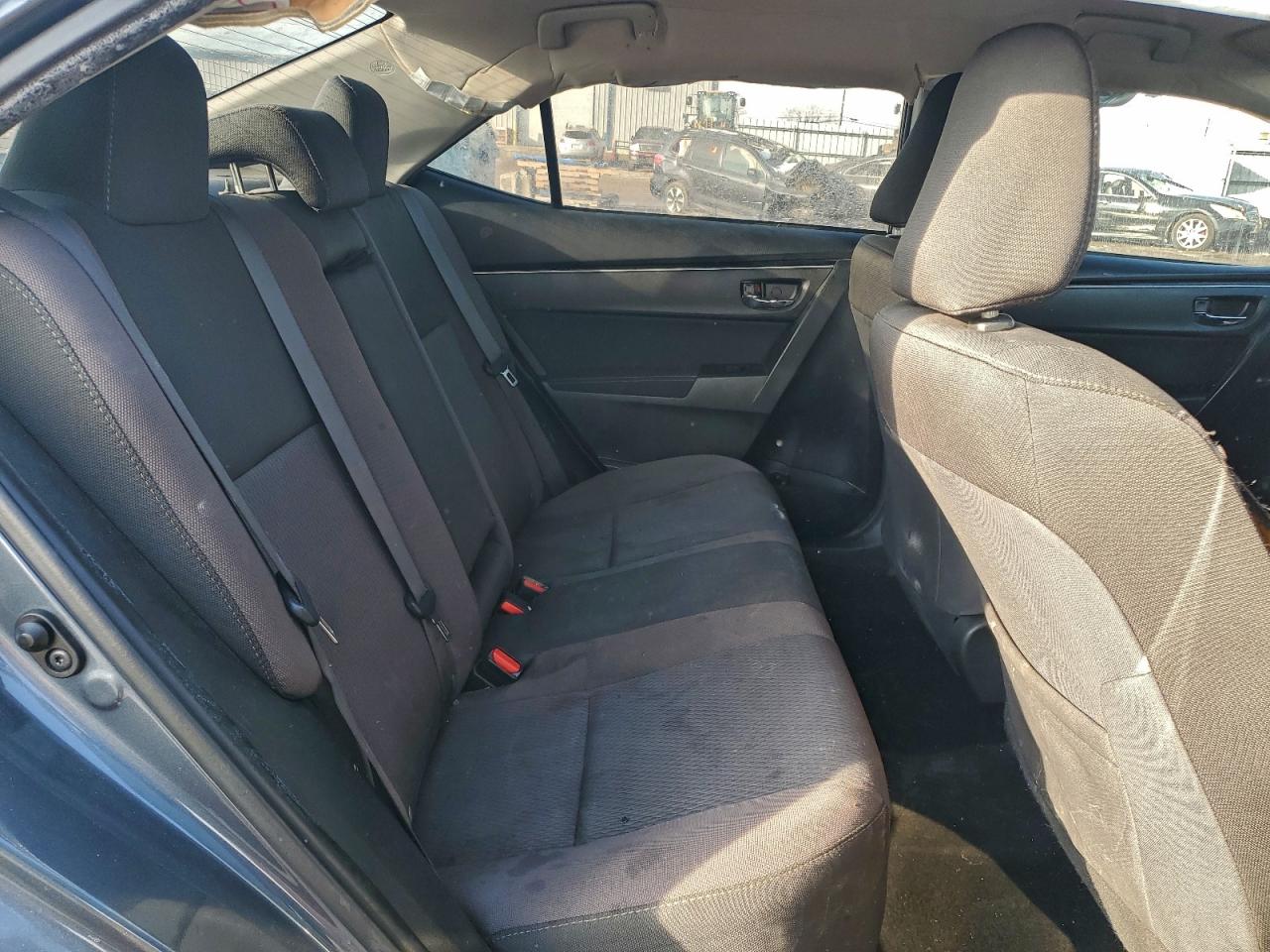 2017 TOYOTA COROLLA L photo 28