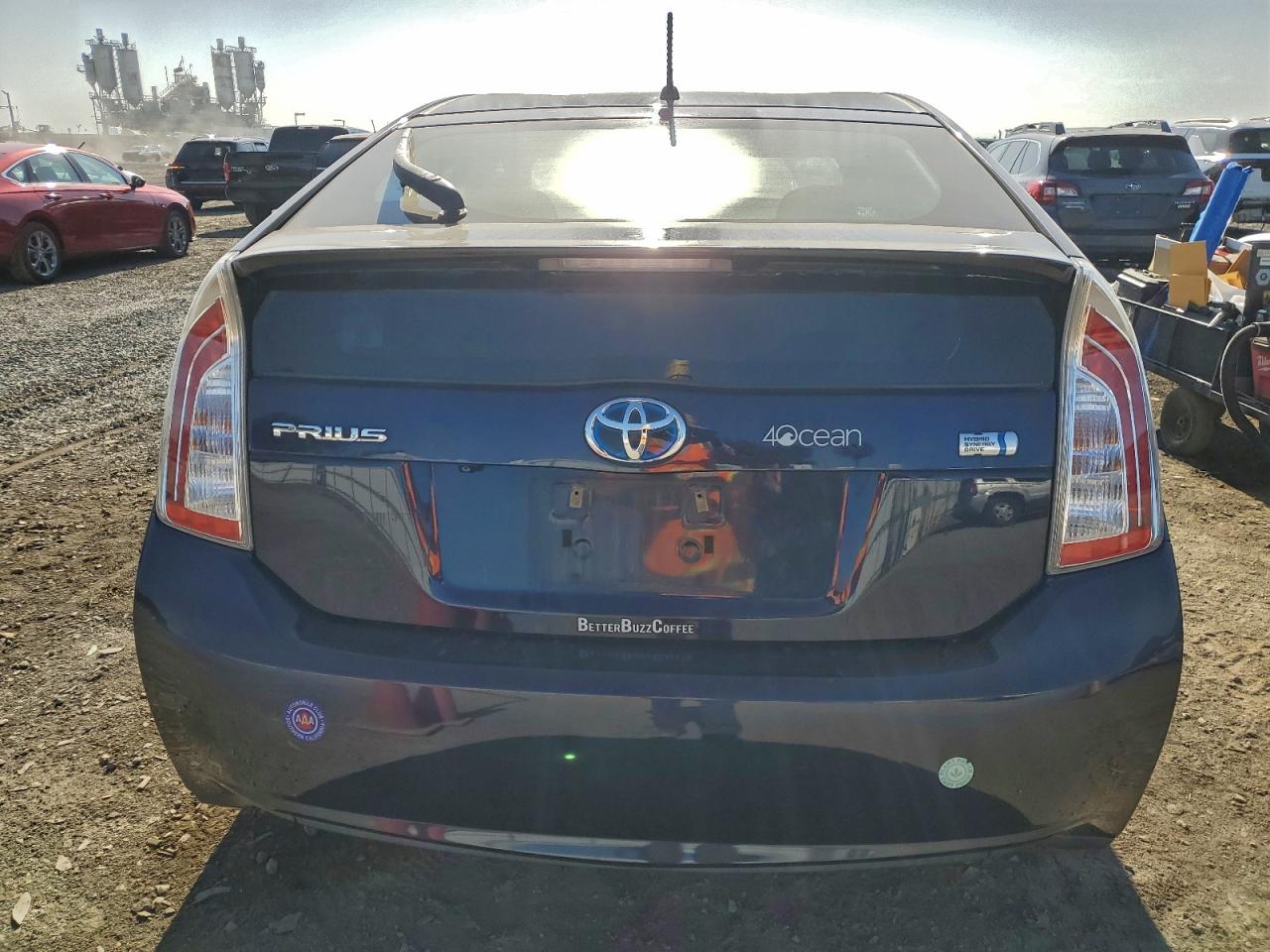 2015 TOYOTA PRIUS photo 11