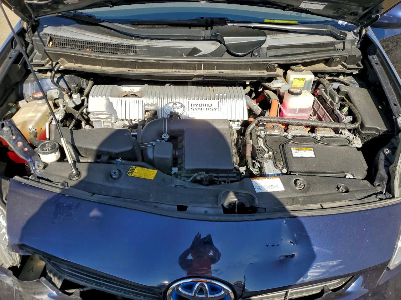 2015 TOYOTA PRIUS photo 21