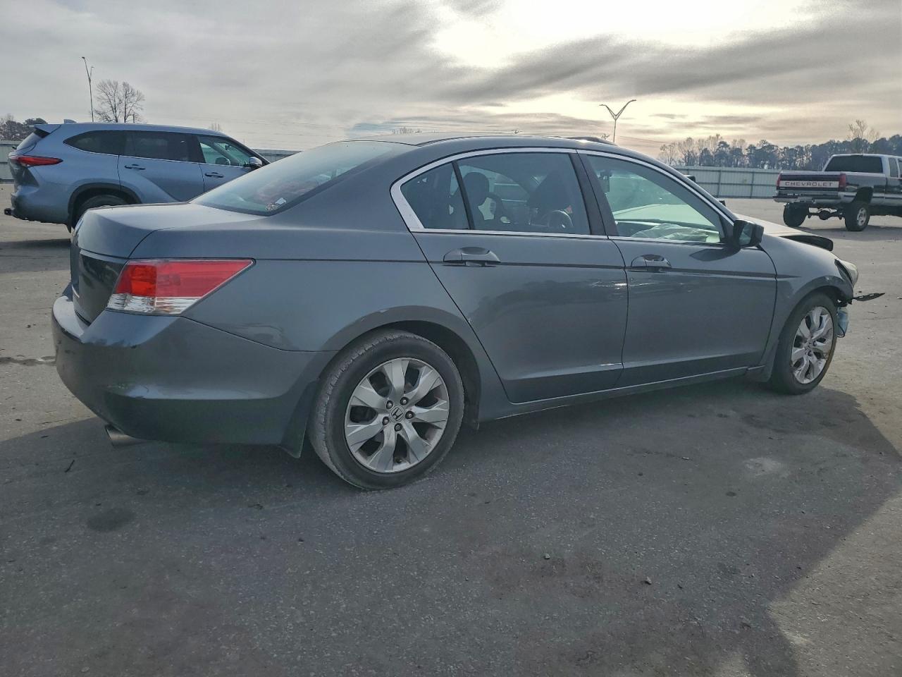 2010 HONDA ACCORD EX photo 3