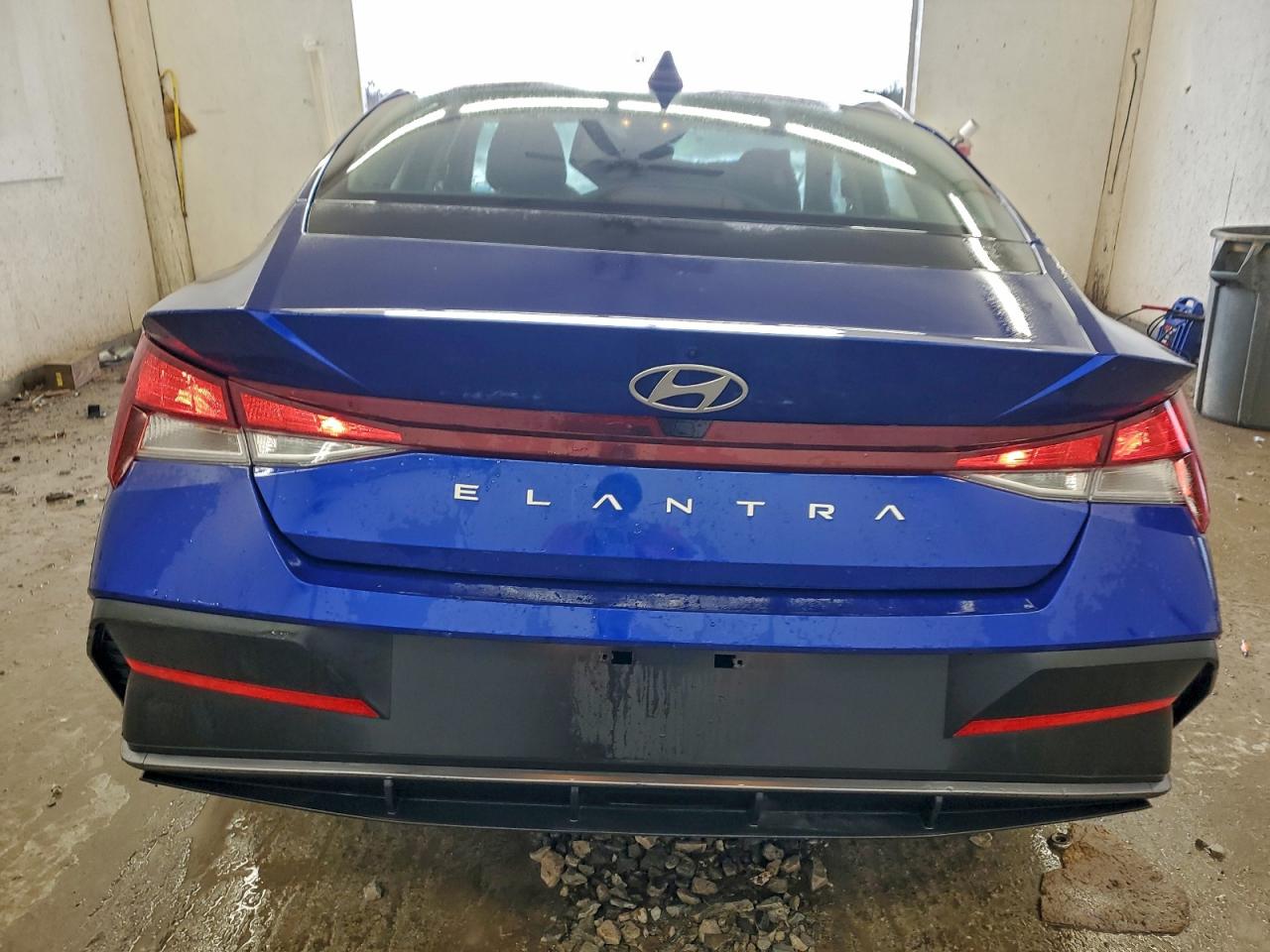 2024 HYUNDAI ELANTRA SEL photo 6