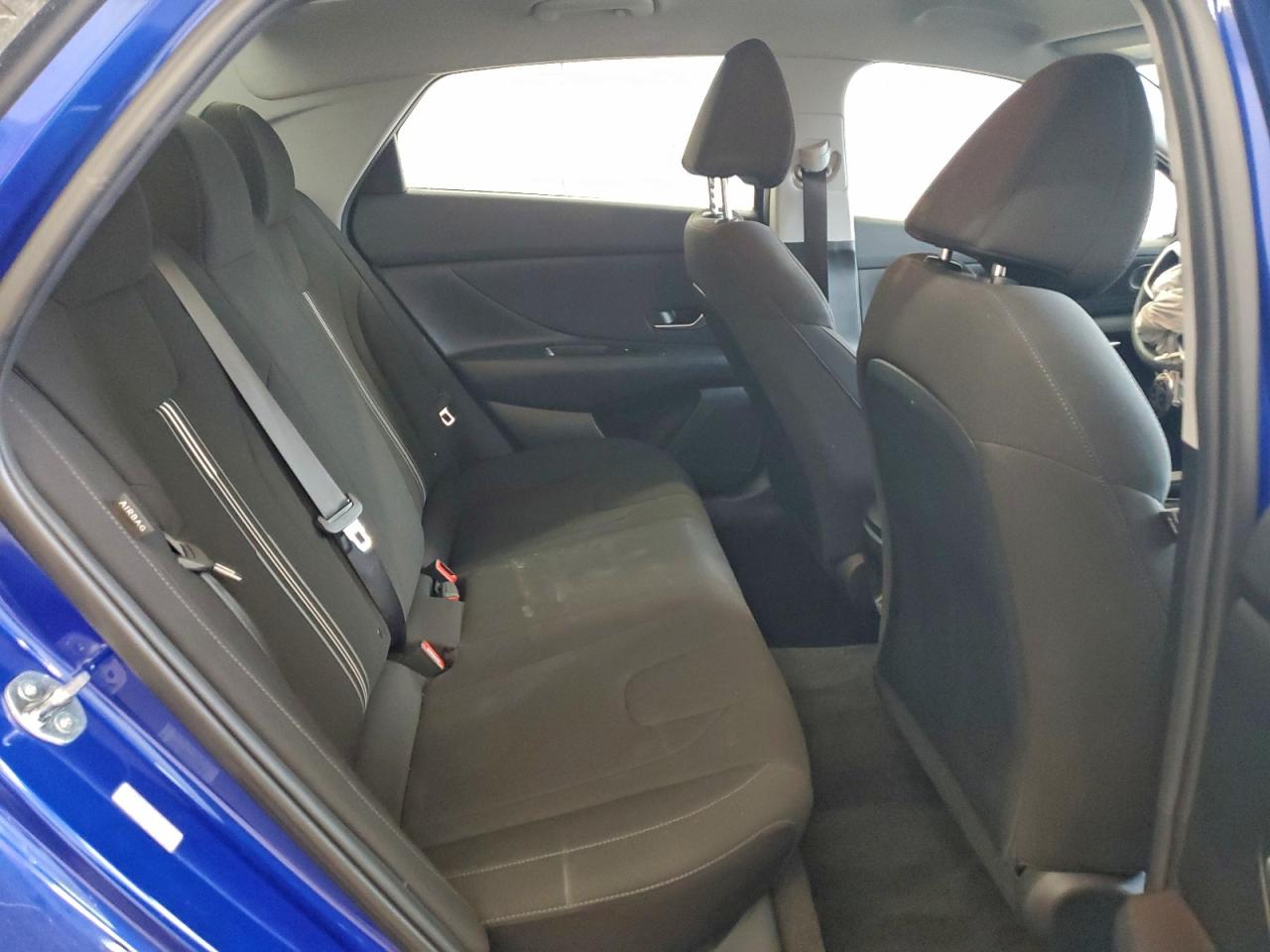 2024 HYUNDAI ELANTRA SEL photo 10