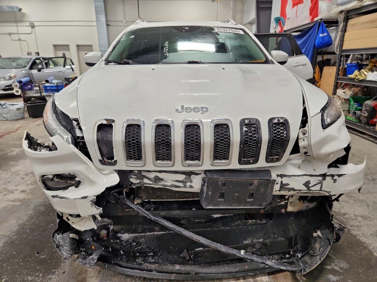 2015 JEEP CHEROKEE LATITUDE photo 5