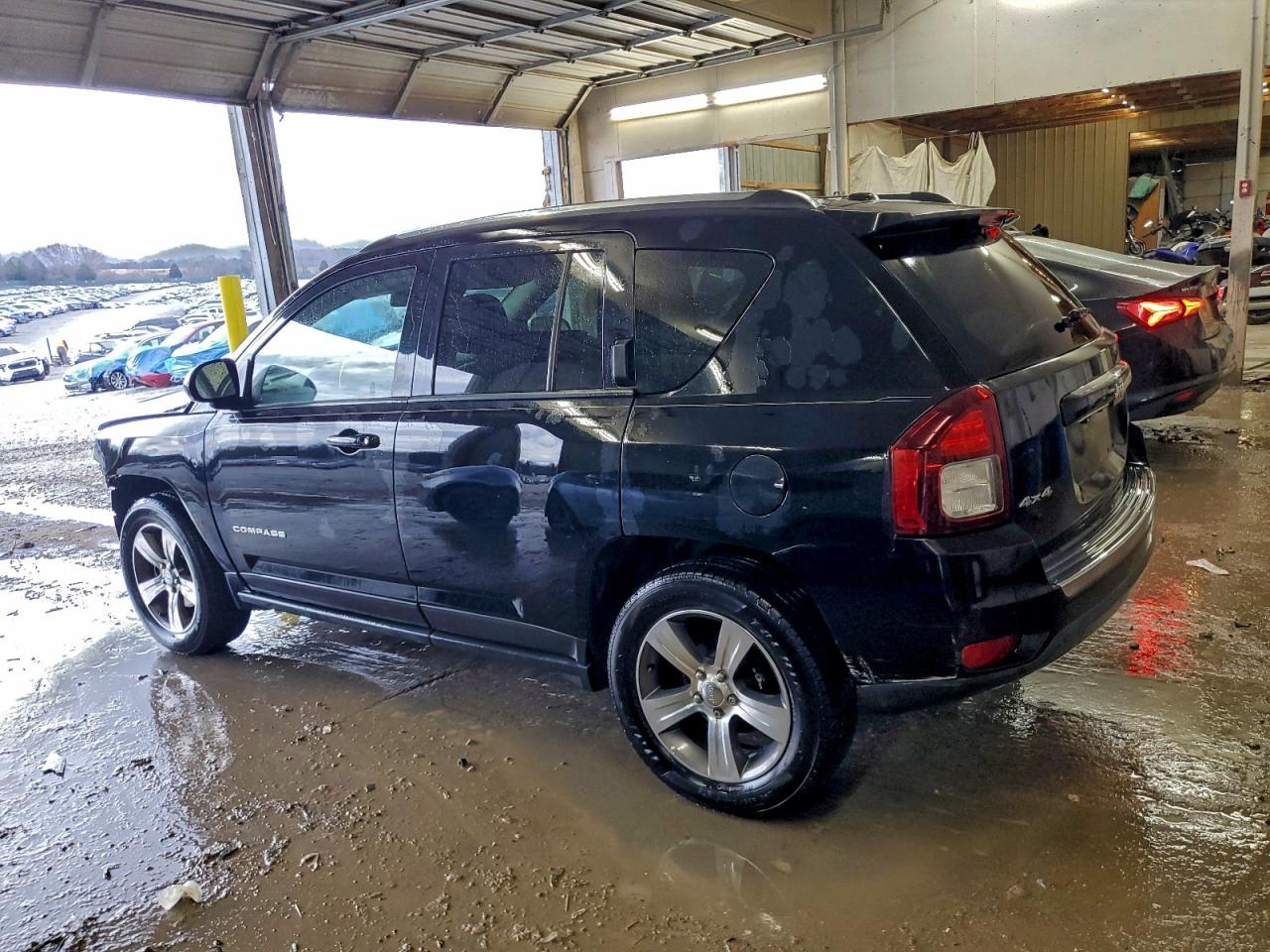 2016 JEEP COMPASS LATITUDE photo 2