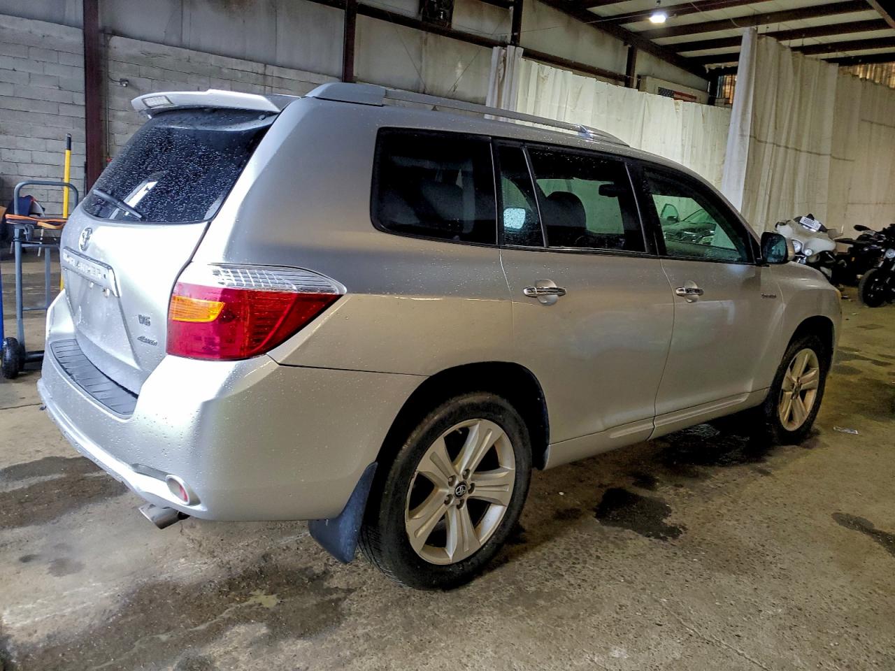 2009 TOYOTA HIGHLANDER LIMITED photo 3