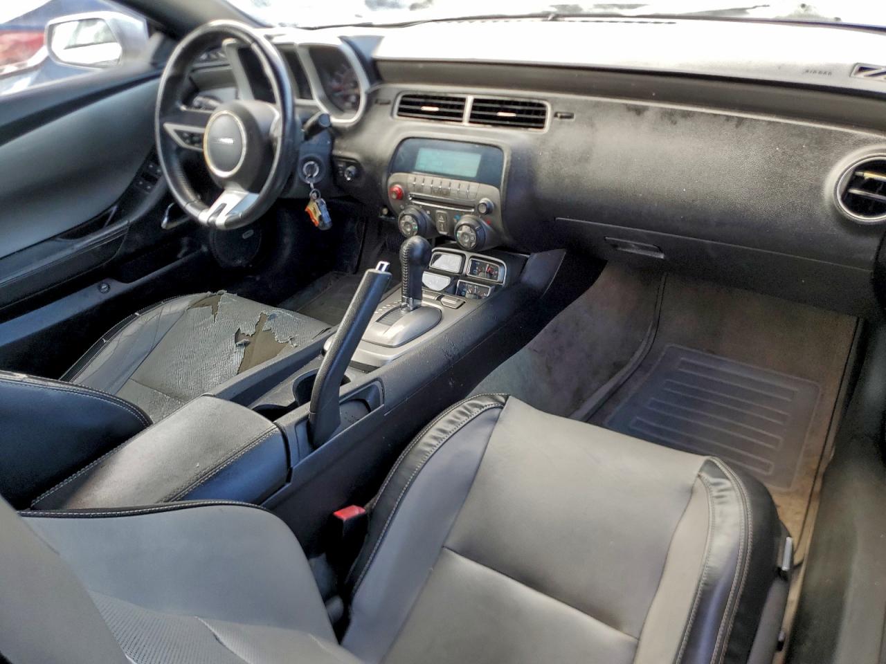 2011 CHEVROLET CAMARO LT photo 10