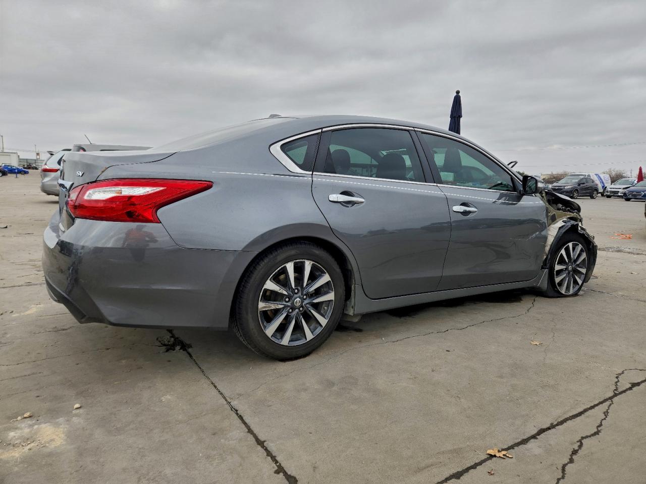 2017 NISSAN ALTIMA 2.5 SV photo 3