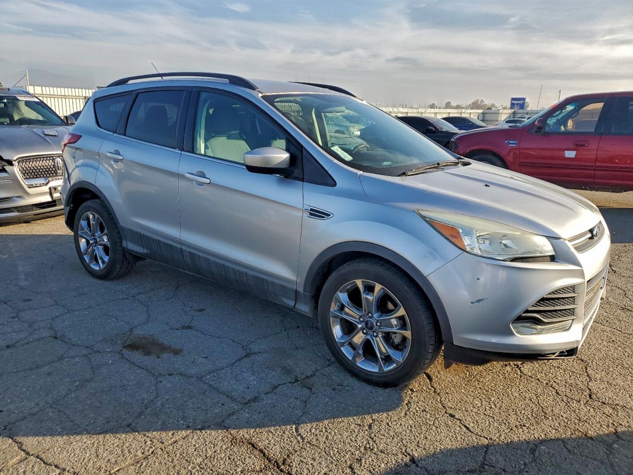 2015 FORD ESCAPE SE photo 10