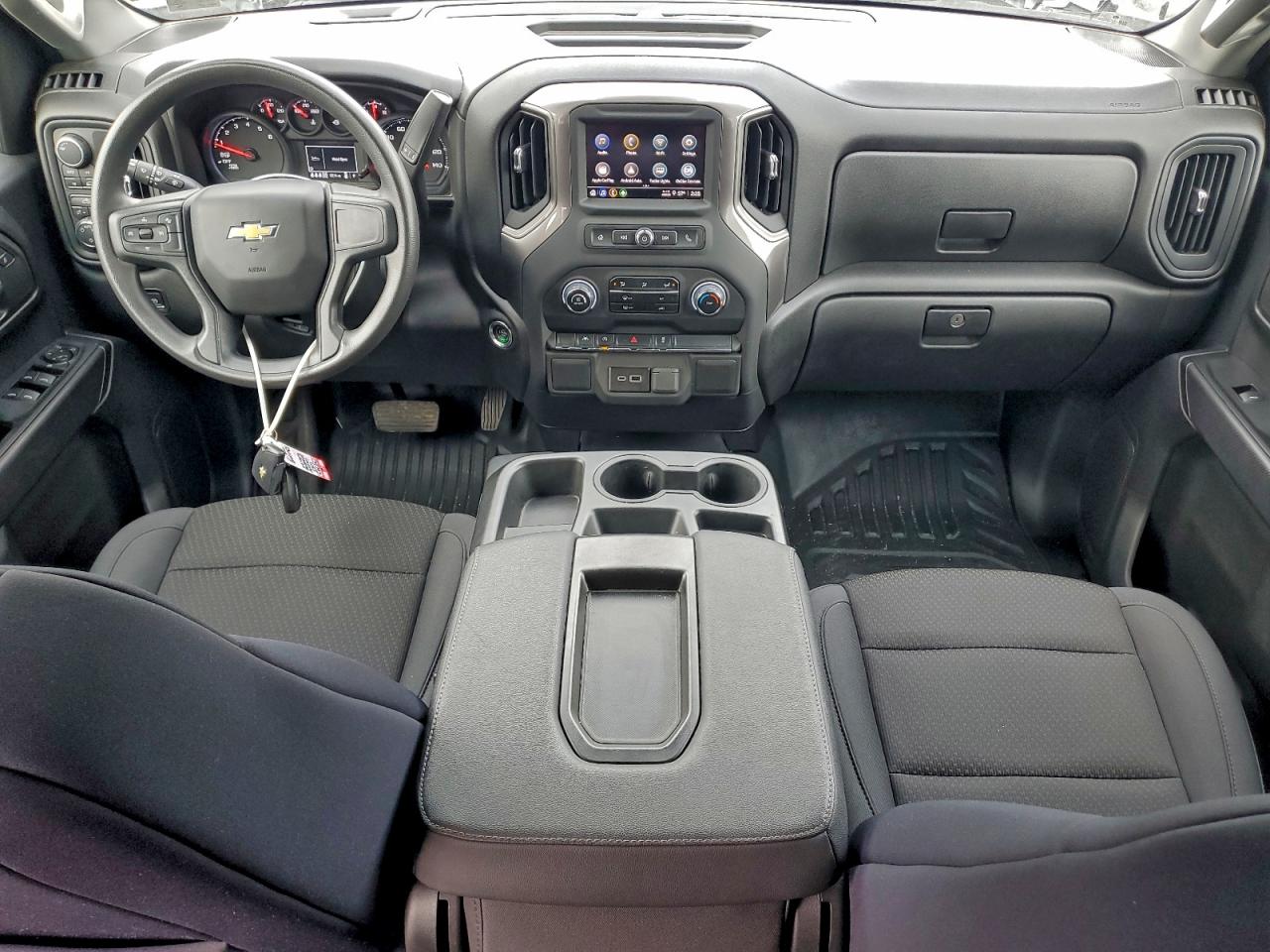 2025 CHEVROLET SILVERADO K1500 photo 8
