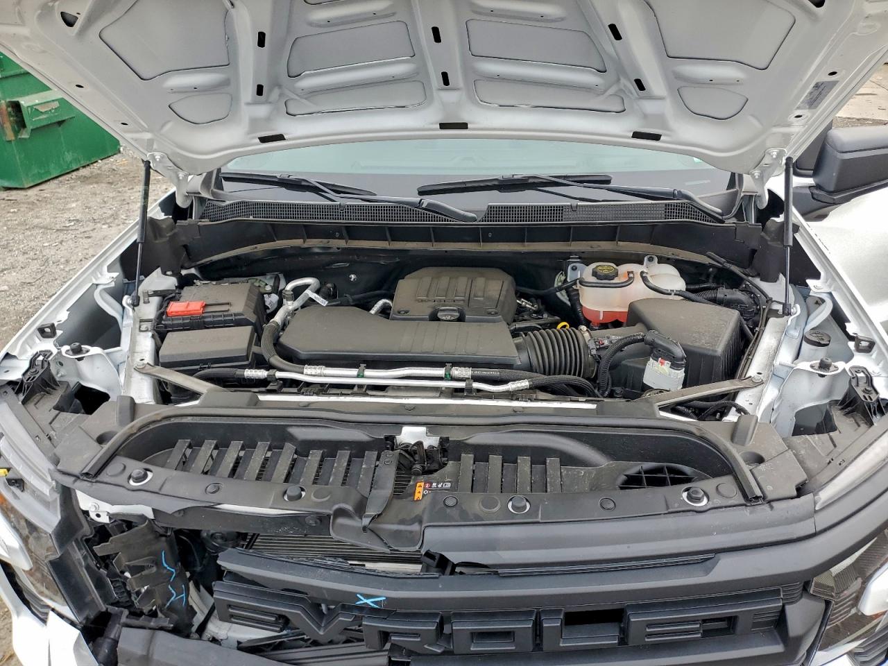 2025 CHEVROLET SILVERADO K1500 photo 11