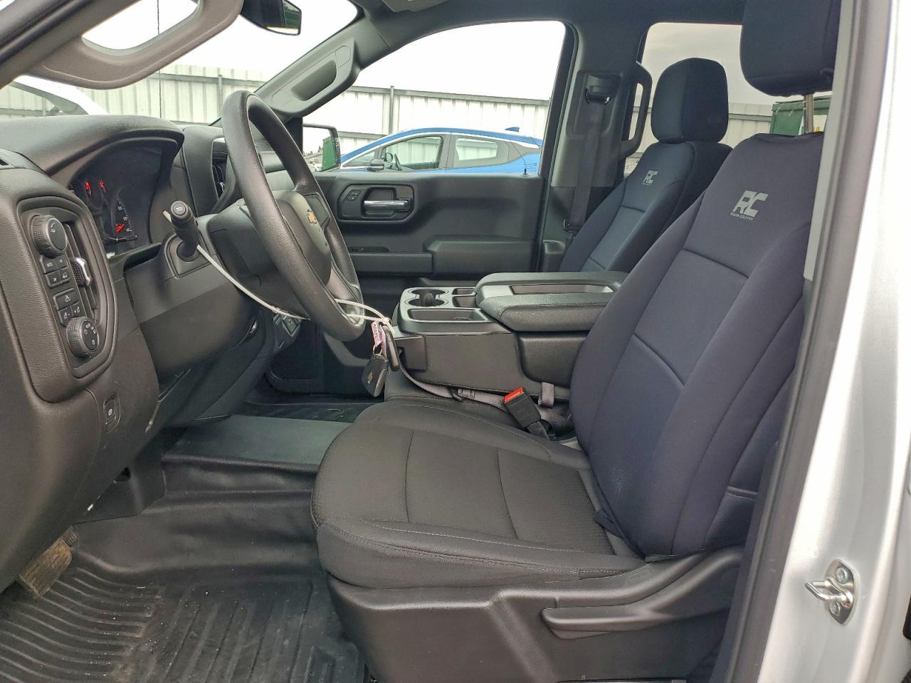 2025 CHEVROLET SILVERADO K1500 photo 7