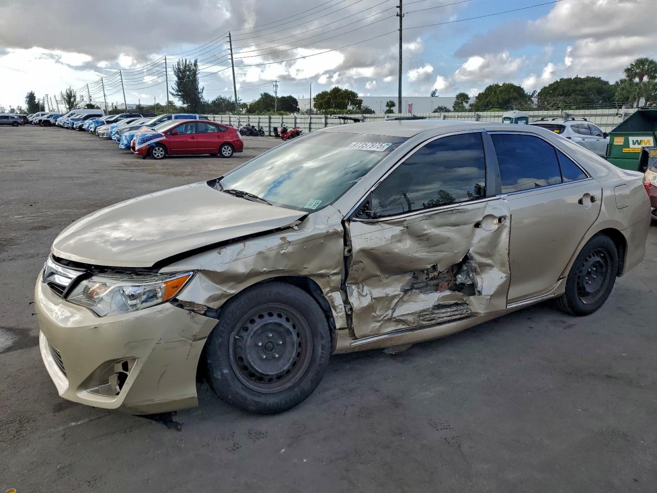 2012 TOYOTA CAMRY