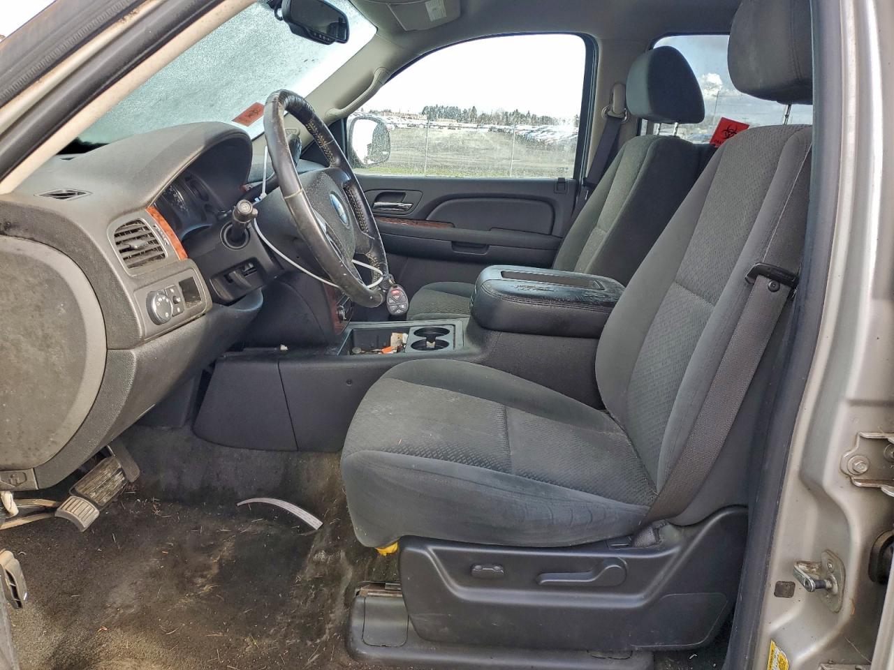 2007 CHEVROLET SUBURBAN C1500 photo 13