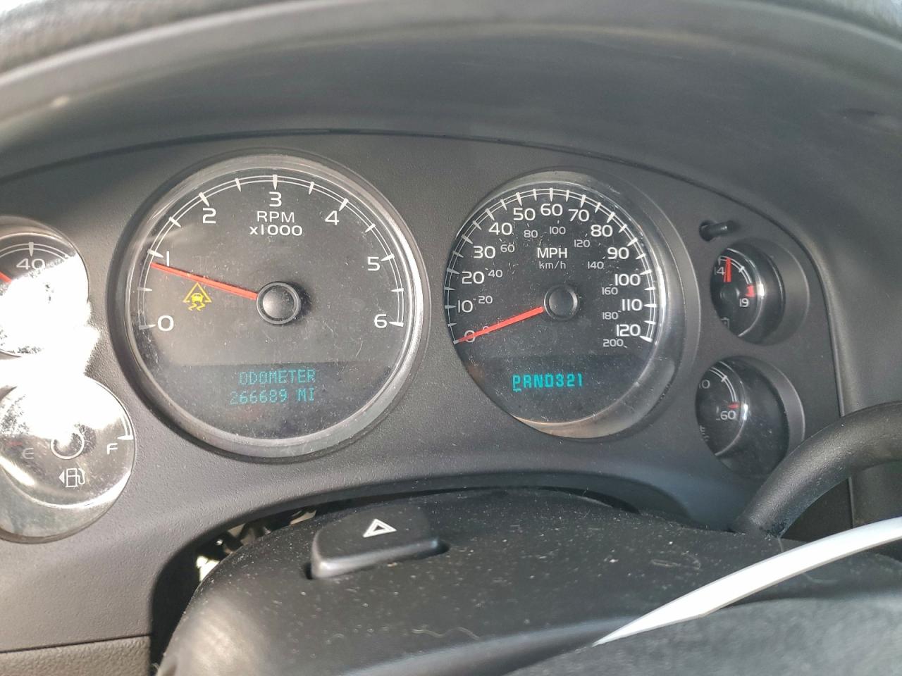 2007 CHEVROLET SUBURBAN C1500 photo 17