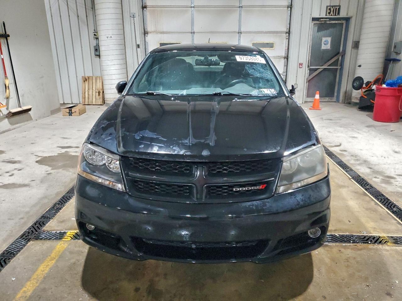 2014 DODGE AVENGER R/T photo 5