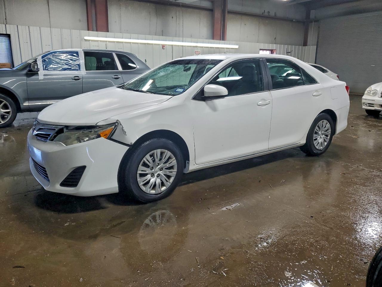 2013 TOYOTA CAMRY