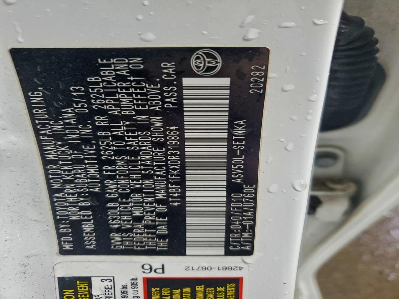 2013 TOYOTA CAMRY L photo 12