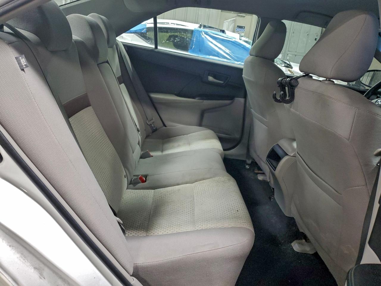 2013 TOYOTA CAMRY L photo 10