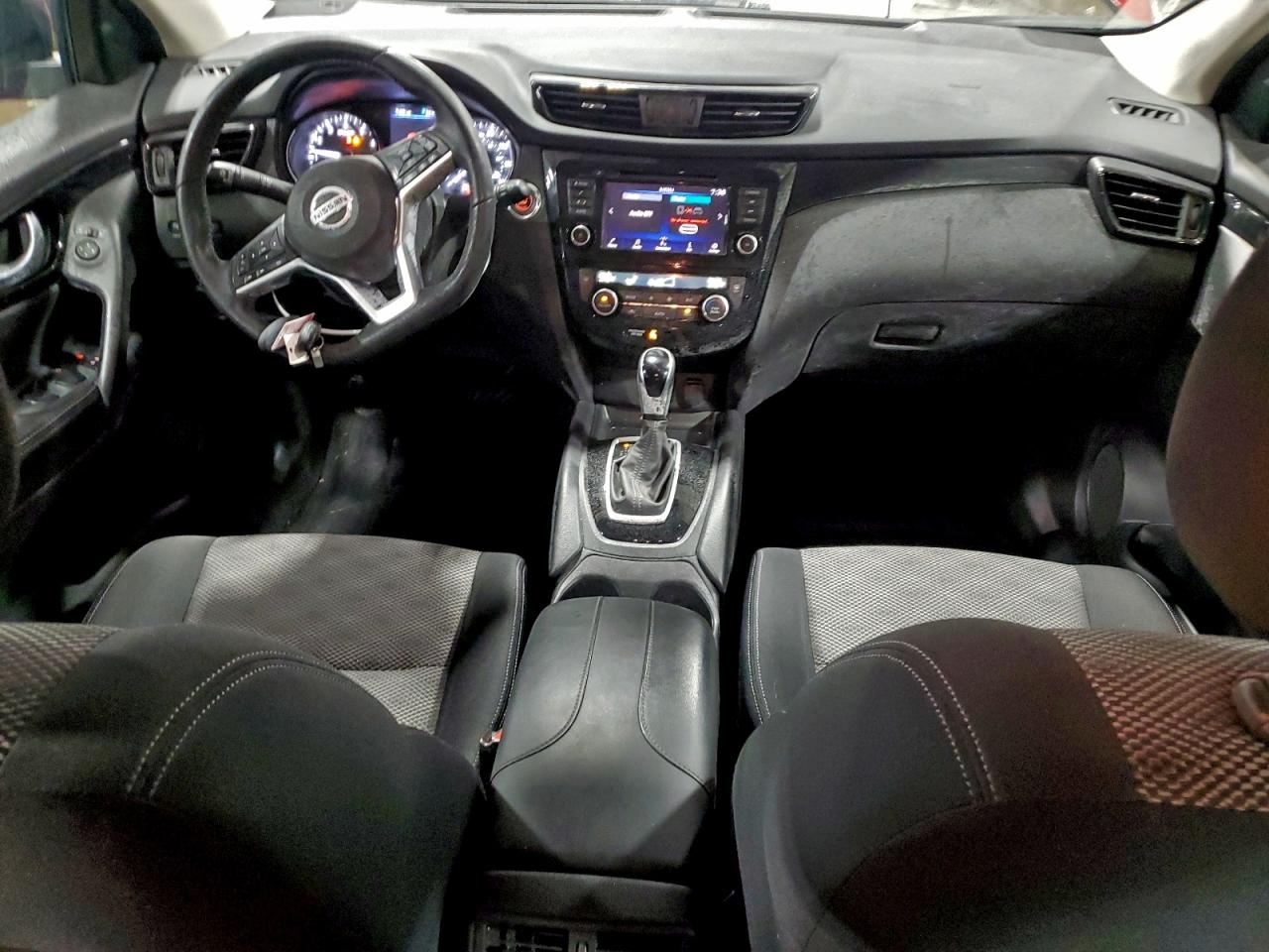 2020 NISSAN ROGUE SPORT S photo 22