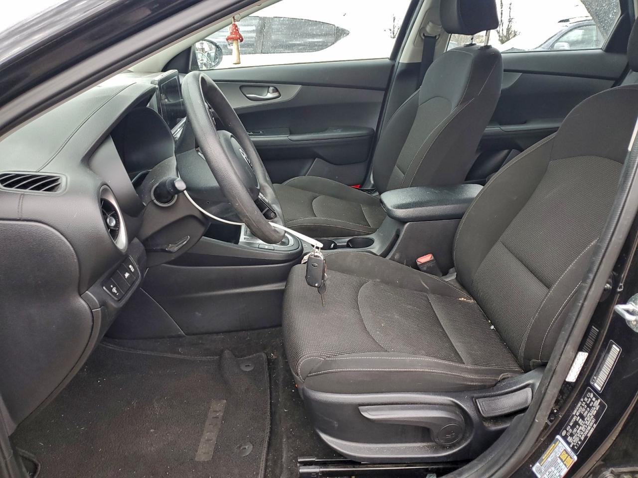2021 KIA FORTE FE photo 13