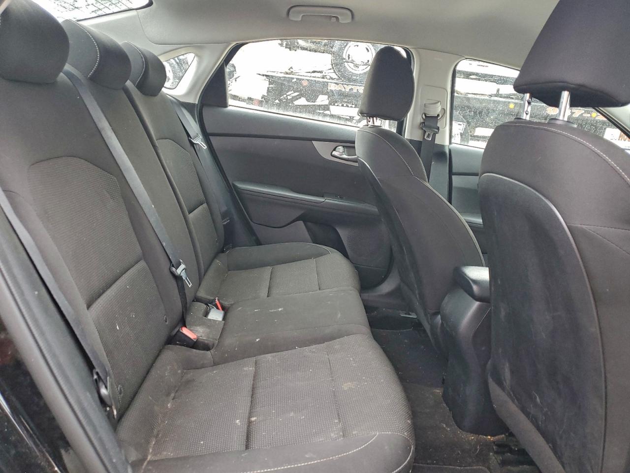 2021 KIA FORTE FE photo 19