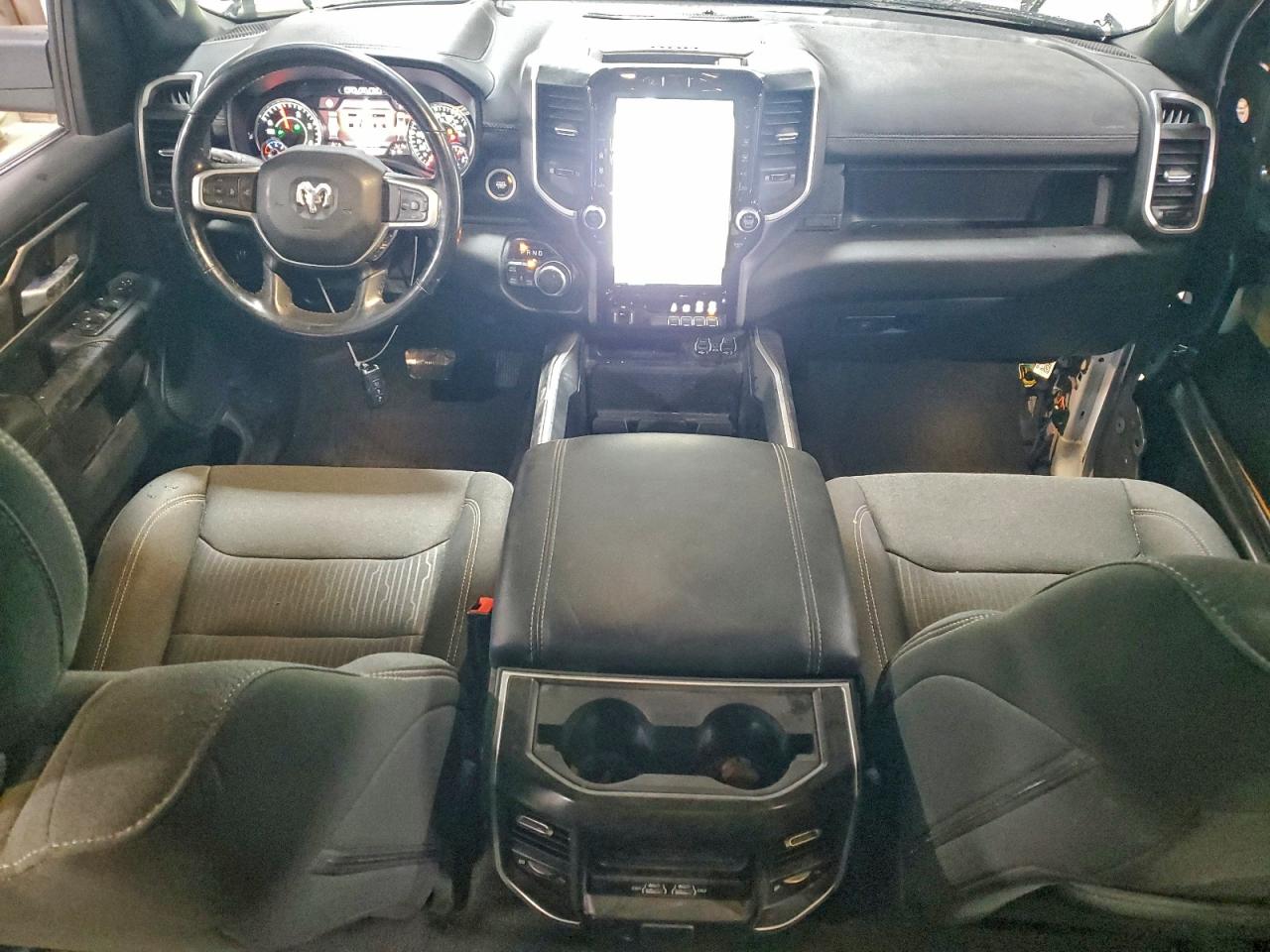 2023 RAM 1500 BIG HORN photo 8